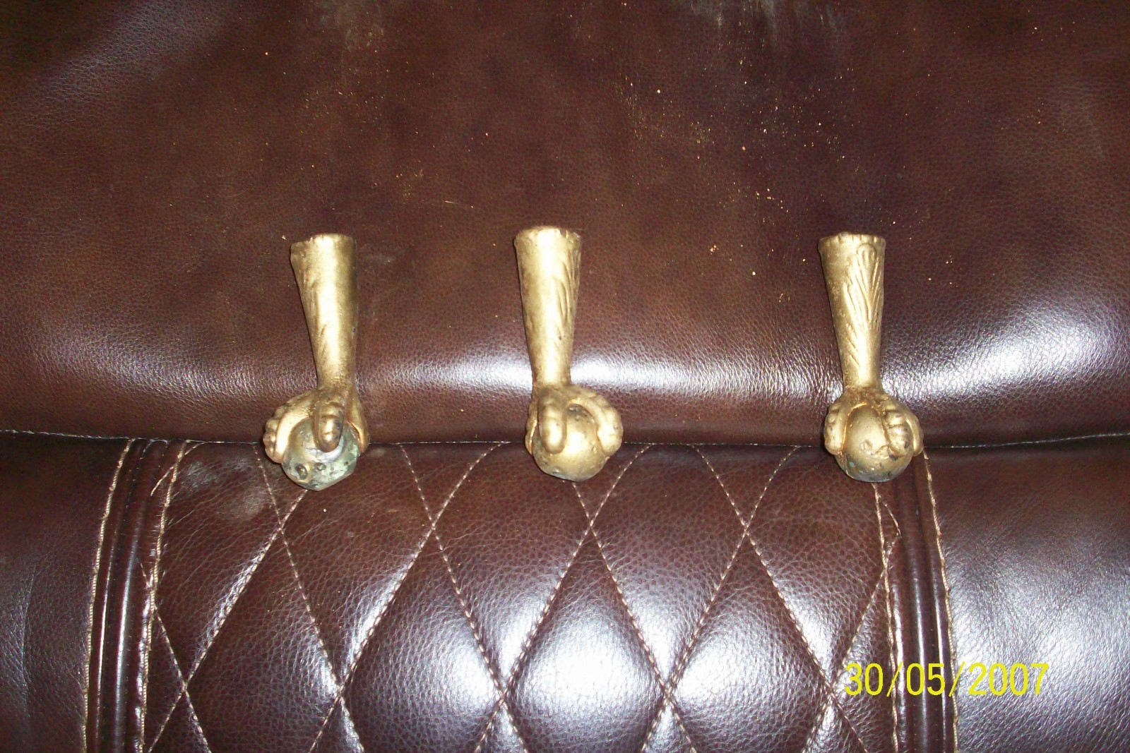 Antique Cast Iron Clawfoot Tub Ball foot legs Bronze Very Nice!